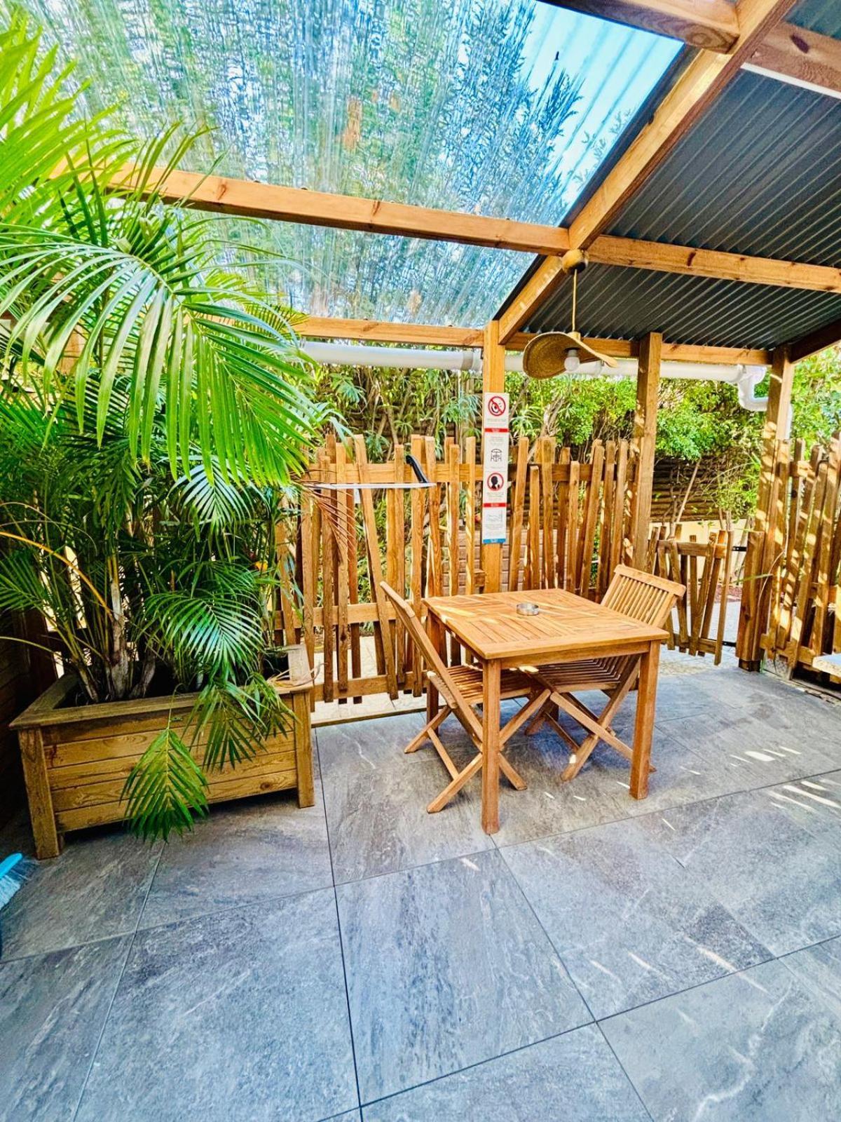 Hotel Coco Island Saint-Gilles-les Bains Kültér fotó